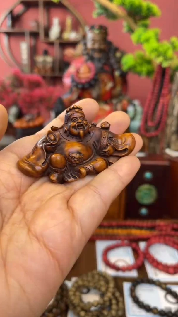 【闪购商品】妍妍清空编号：20-财爷爷-黄杨木