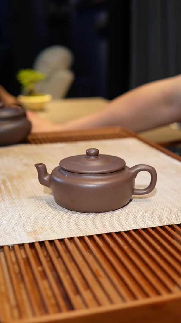 茶壶紫砂老紫泥，大蕴宫灯