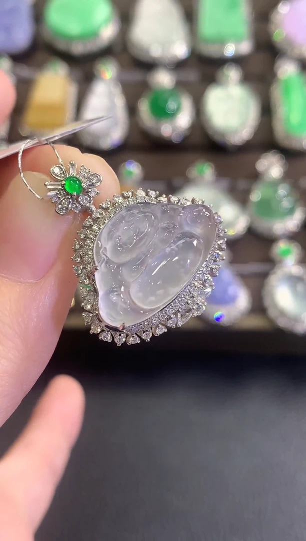 吊坠(不含链)18K金镶嵌翡翠冬日珠宝W58