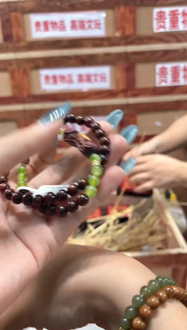 精品手串闪购链接（多样性发其一）¥