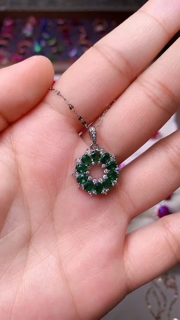 【闪购商品】祖母绿颈饰银S925镶嵌000