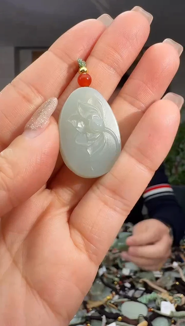 颈饰未镶嵌和田玉拍一发一多样性发货