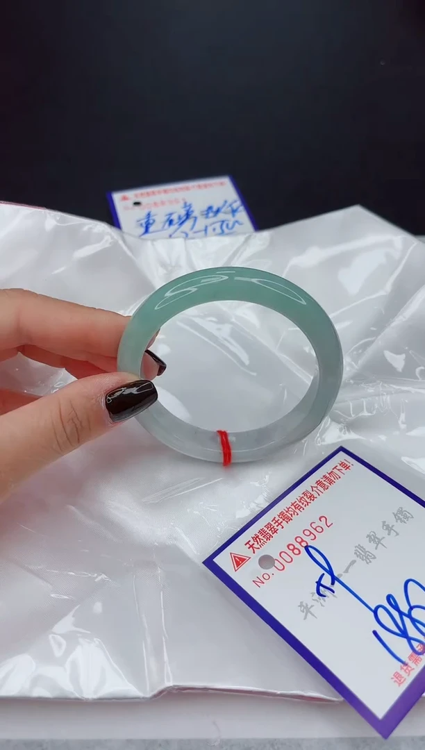 翡翠手镯未镶嵌11111111111