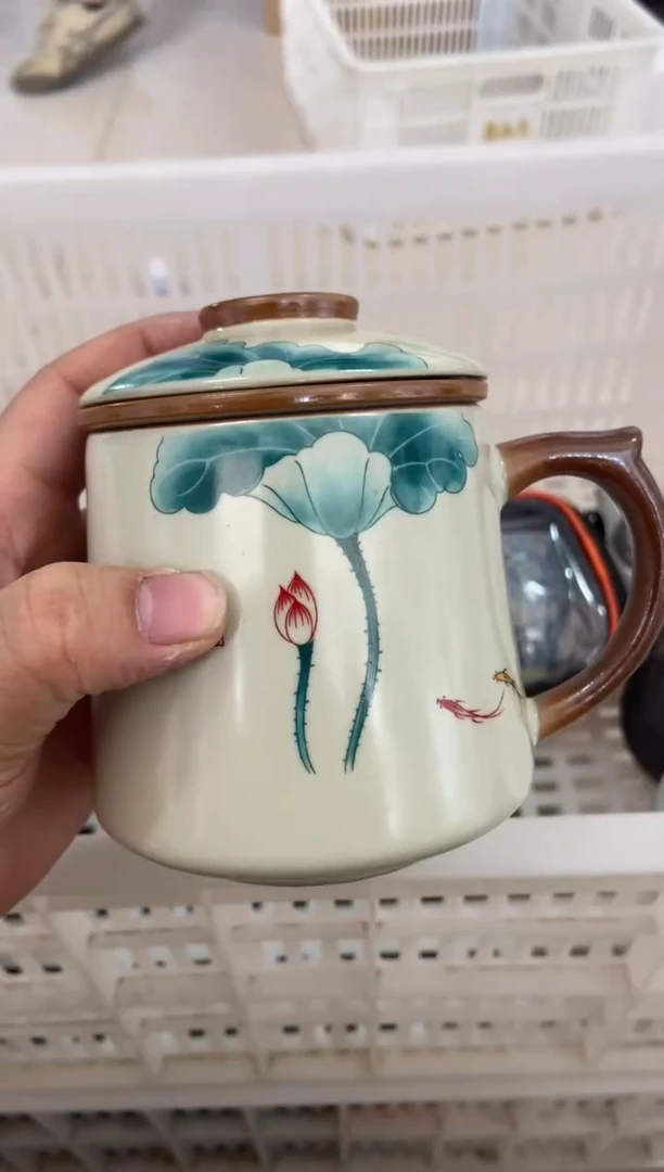 杯无运费险有瑕疵的摄影的产品有使用过的痕迹有点脏介意勿拍