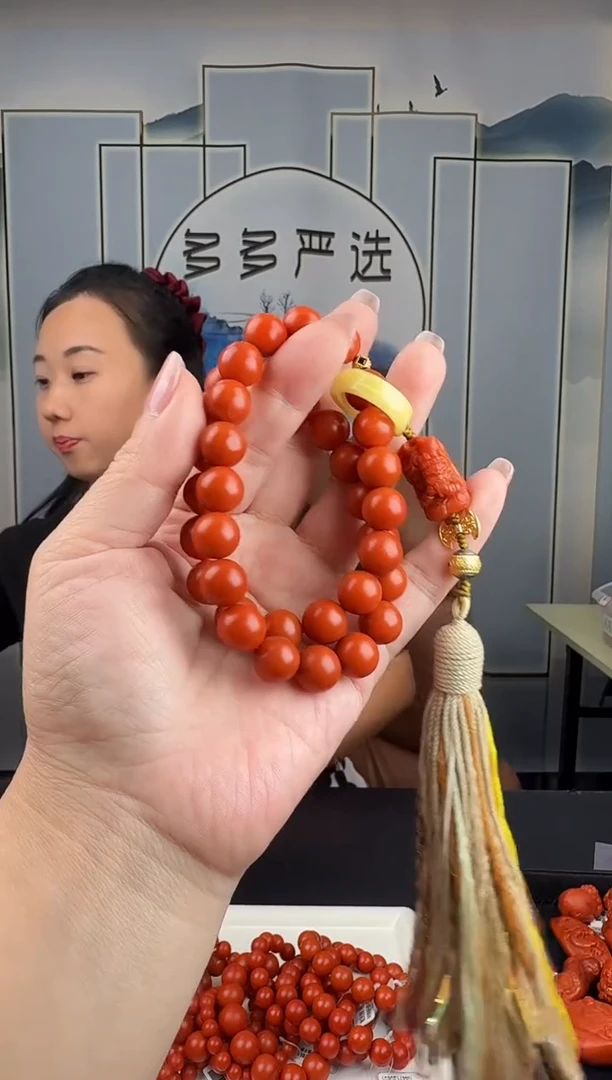 未镶嵌手持南红玛瑙108ZB0919产品一个