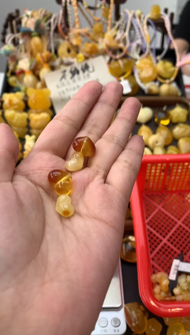 未镶嵌琥珀珠宝奇石126琥珀蜜蜡微瑕品