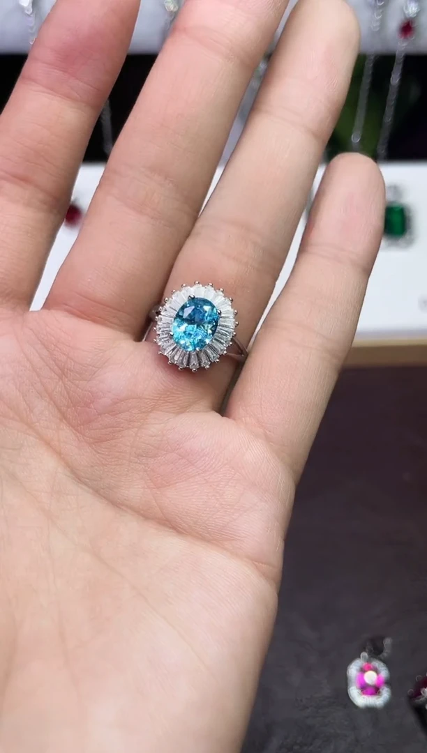 合金合成钻石蓝宝戒指
