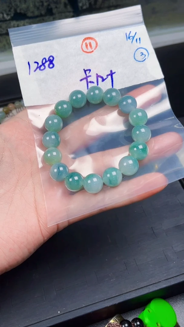未镶嵌定制翡翠毛货需精细抛光拍一发一（多样性发货）