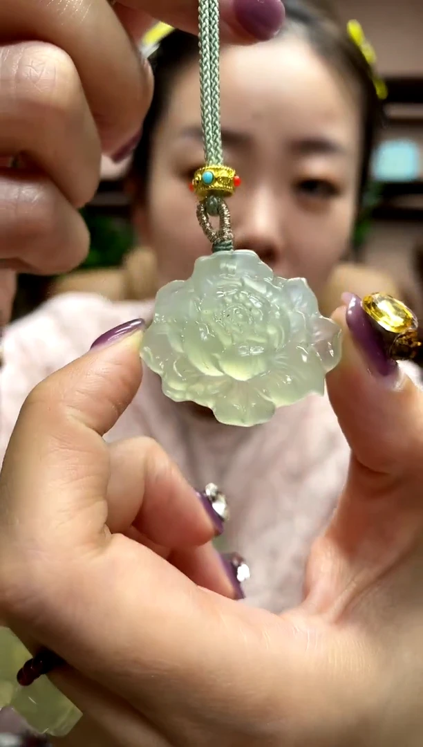 岫玉未镶嵌吊坠多样性发货其中发一