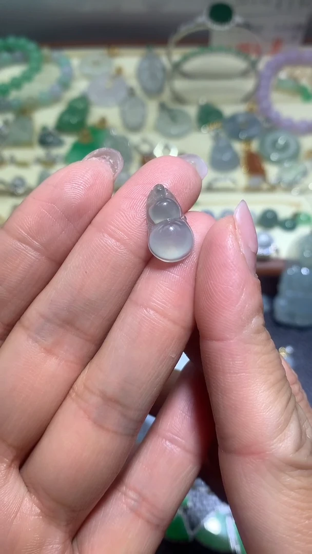 【闪购商品】翡翠颈饰未镶嵌066翡翠吊坠