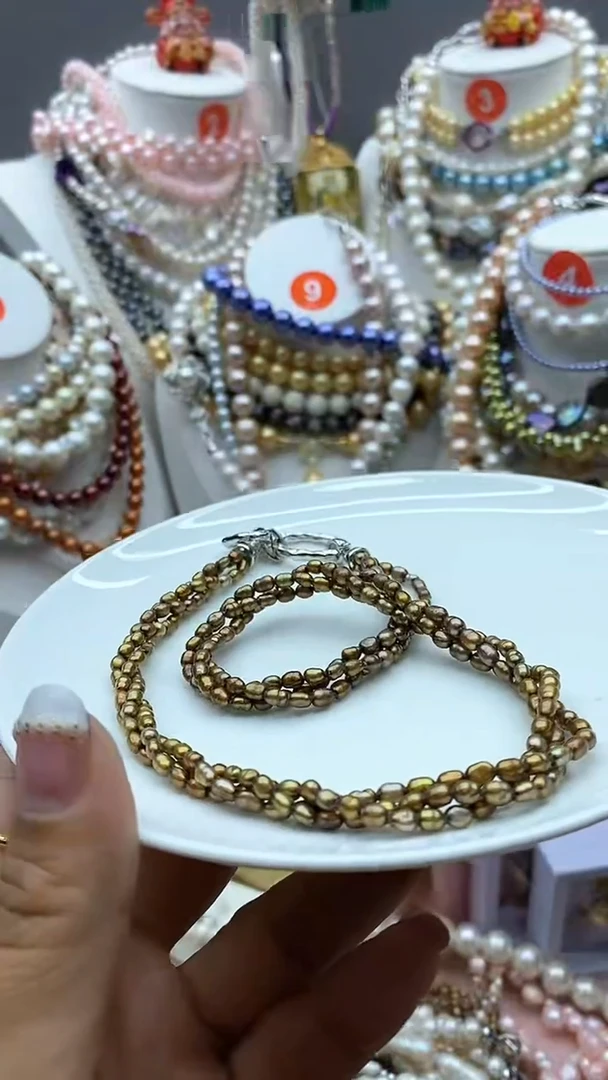 淡水珍珠未镶嵌颈饰1