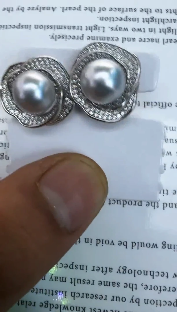 银S925镶嵌海水珍珠耳饰耳钉