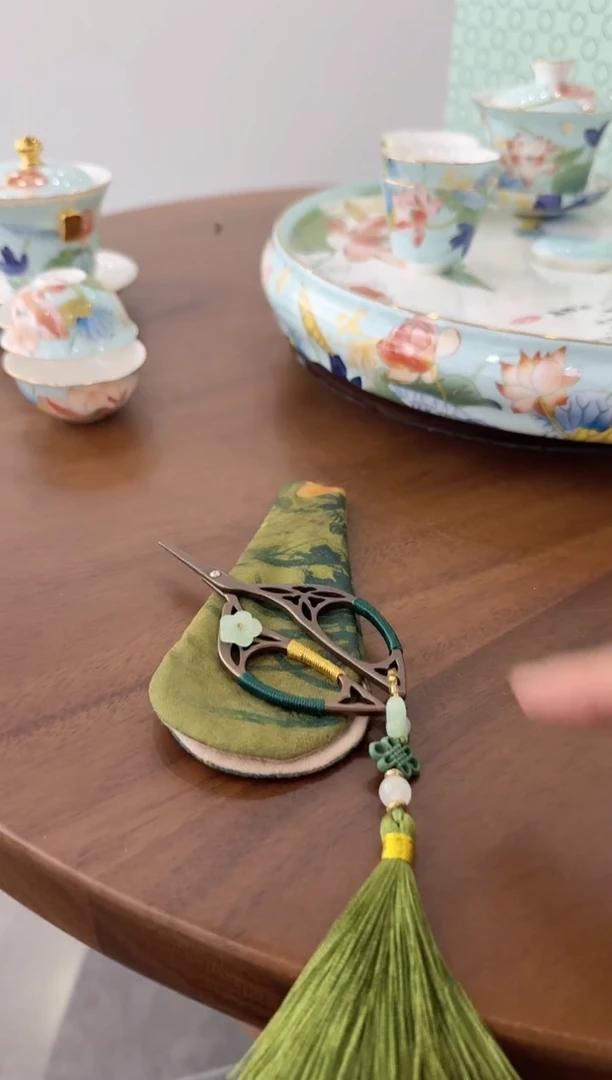 【闪购商品】小乔推荐如图所示