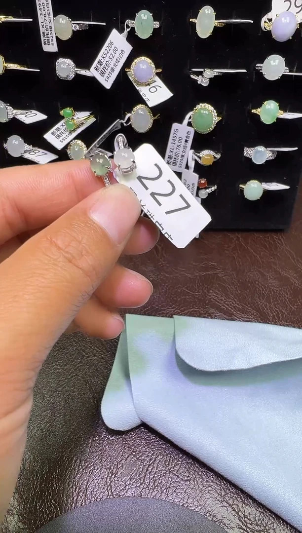 银S925镶嵌戒指翡翠戒指