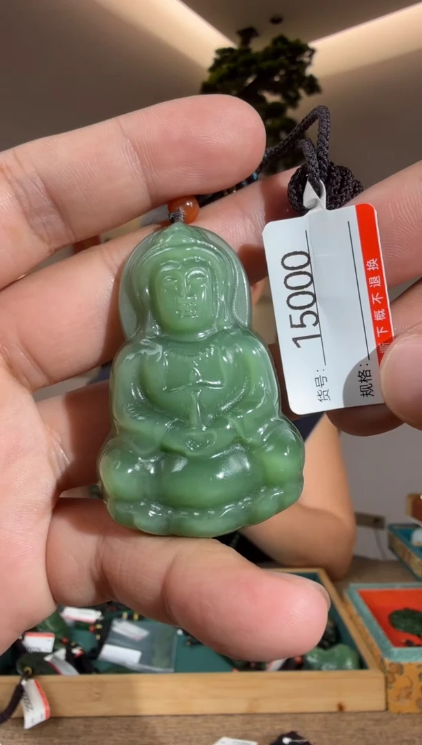 颈饰未镶嵌和田玉1
