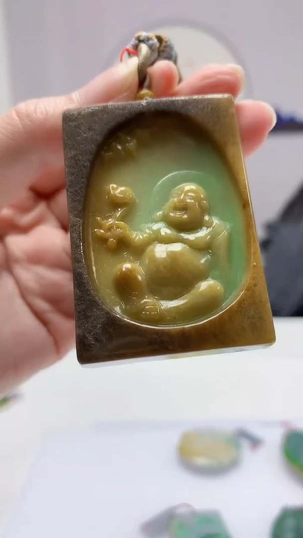 【闪购商品】定制翡翠未镶嵌4852zm-毛货挂件51佛公