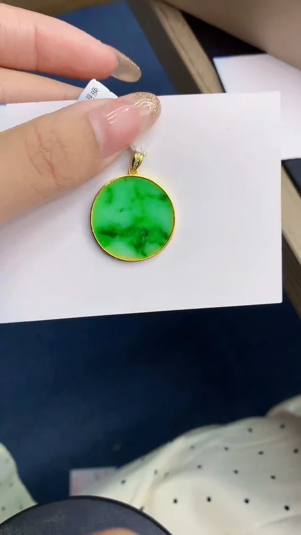 翡翠银S925镶嵌颈饰             8