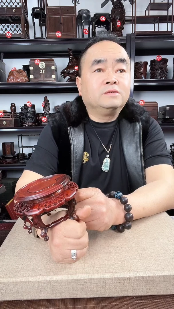 【闪购商品】木870老李红木工艺品