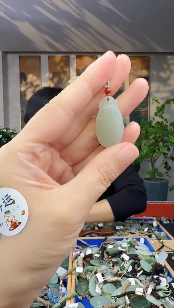 未镶嵌和田玉挂件拍一发一
