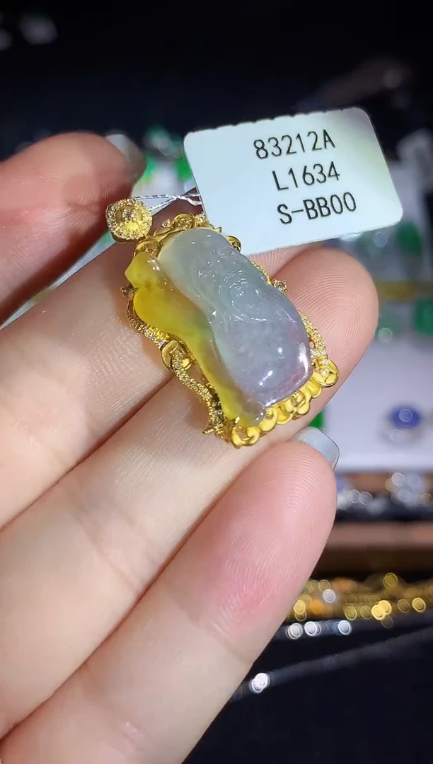 翡翠18K金镶嵌吊坠(不含链)L1634多样性发其一