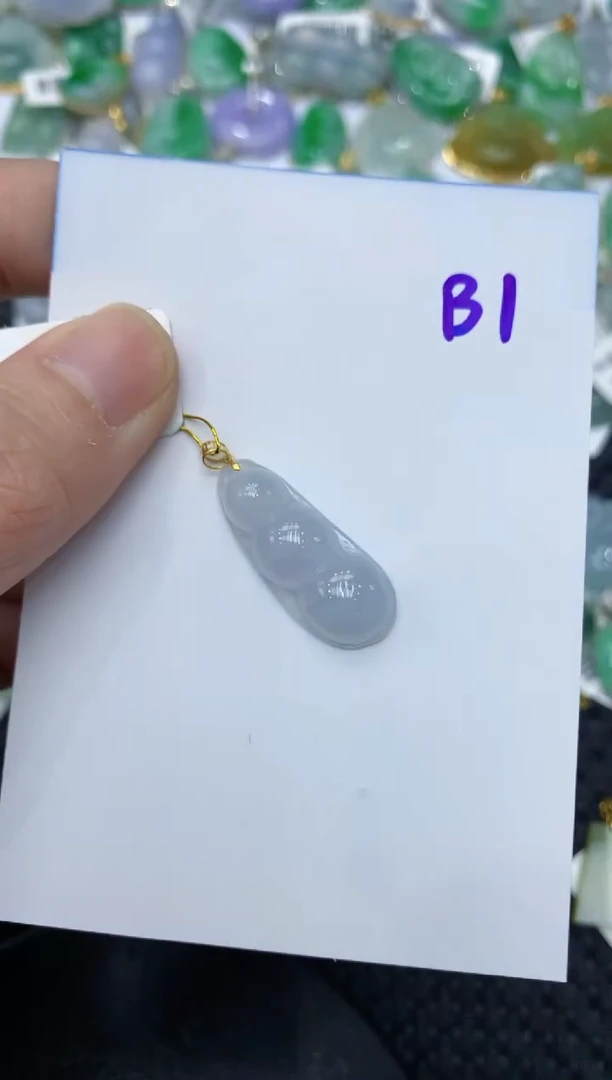 【闪购商品】翡翠颈饰18K金镶嵌111111111111