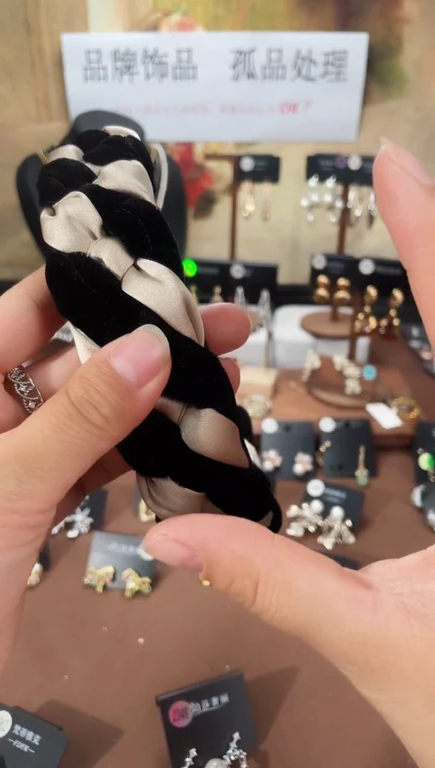 合金925银锆石8134