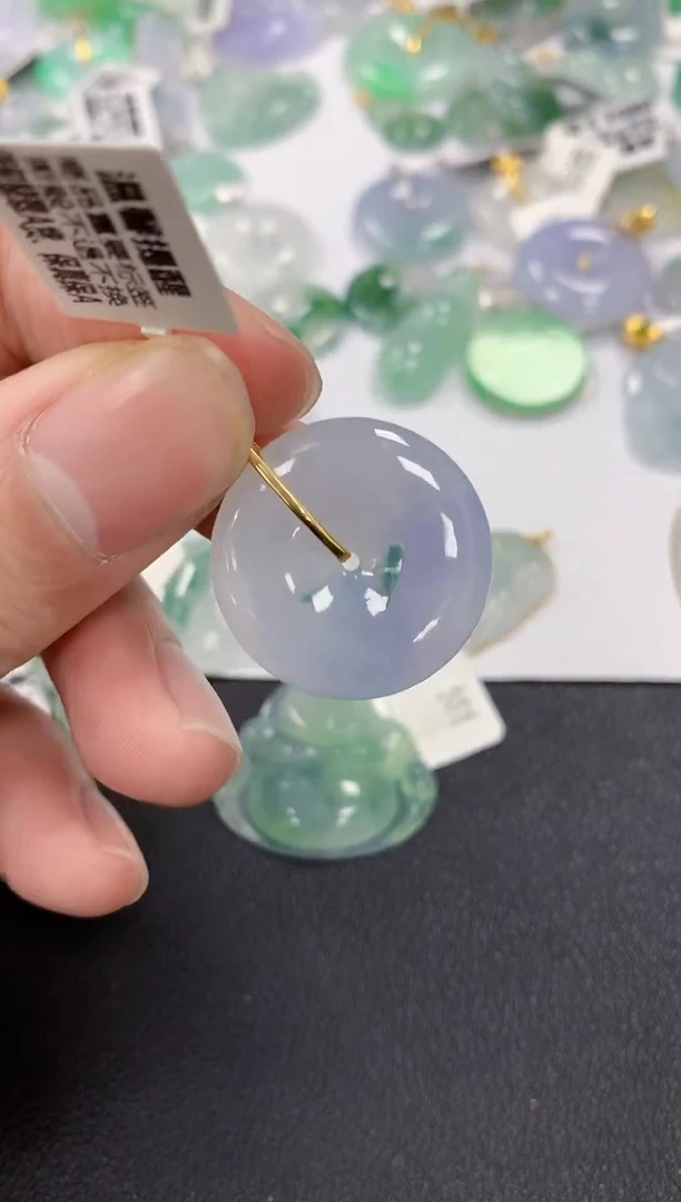 颈饰18K金镶嵌翡翠a货假一赔三支持复检百元上9元证书费自理