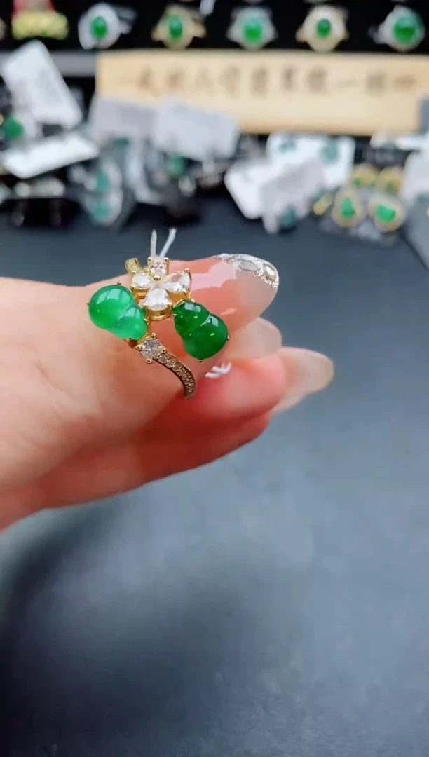 银S925镶嵌戒指翡翠1