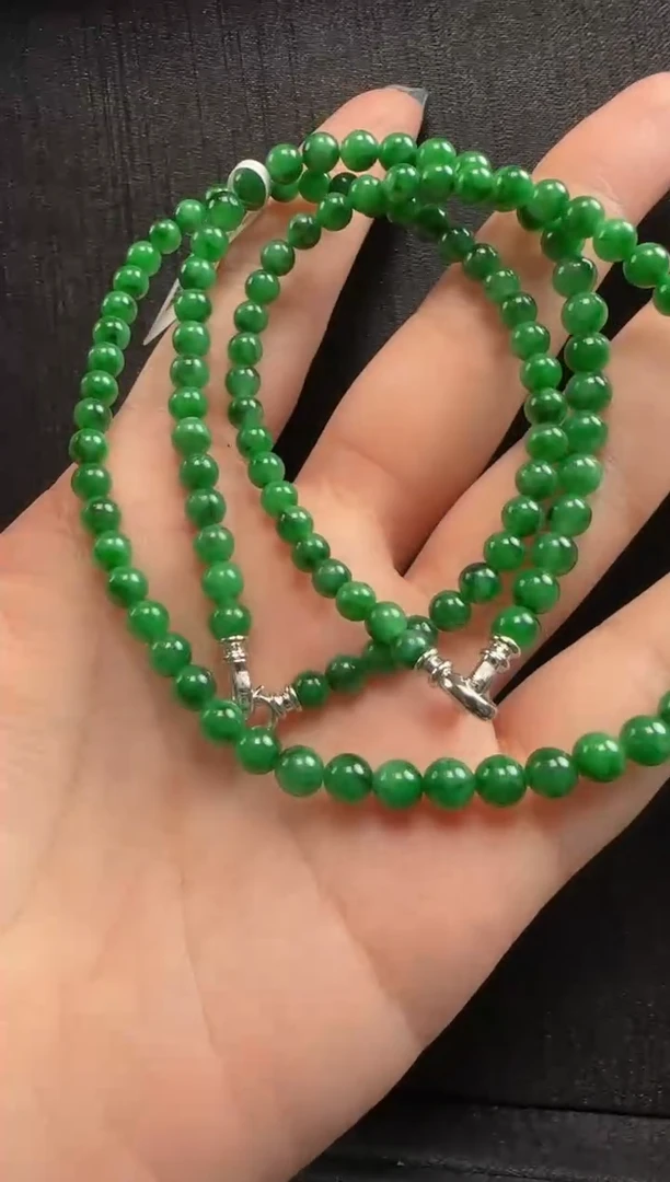【闪购商品】翡翠颈饰18K金镶嵌134玉珠一条
