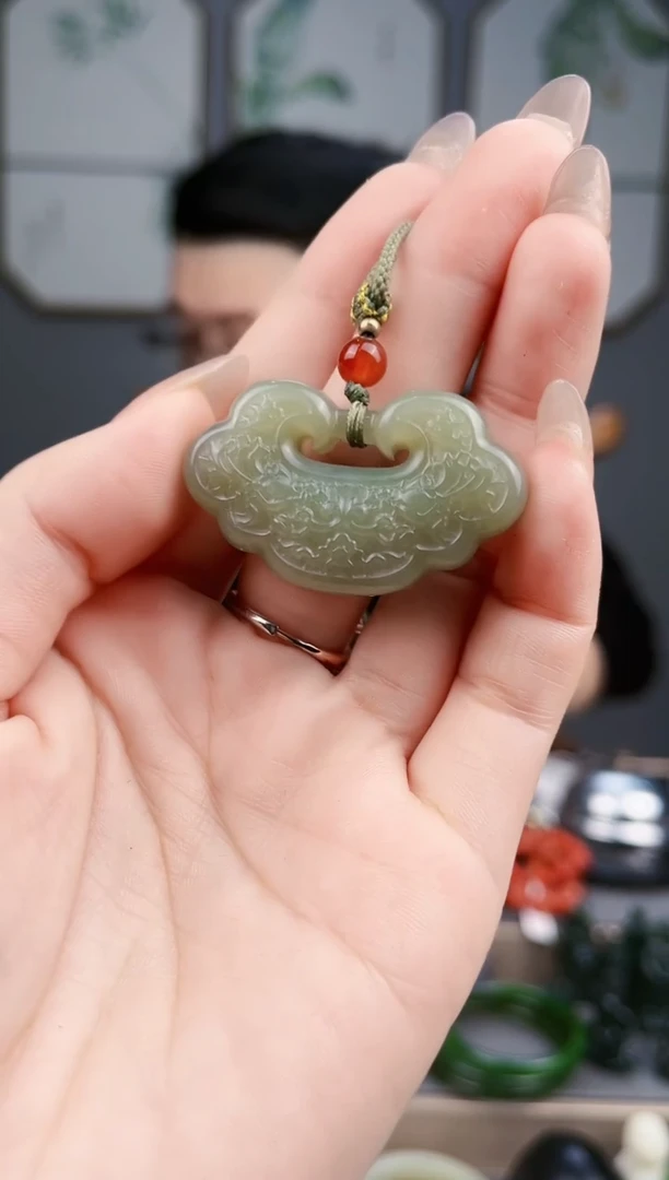 【闪购商品】和田玉颈饰未镶嵌AA多样性发货 拍一发一