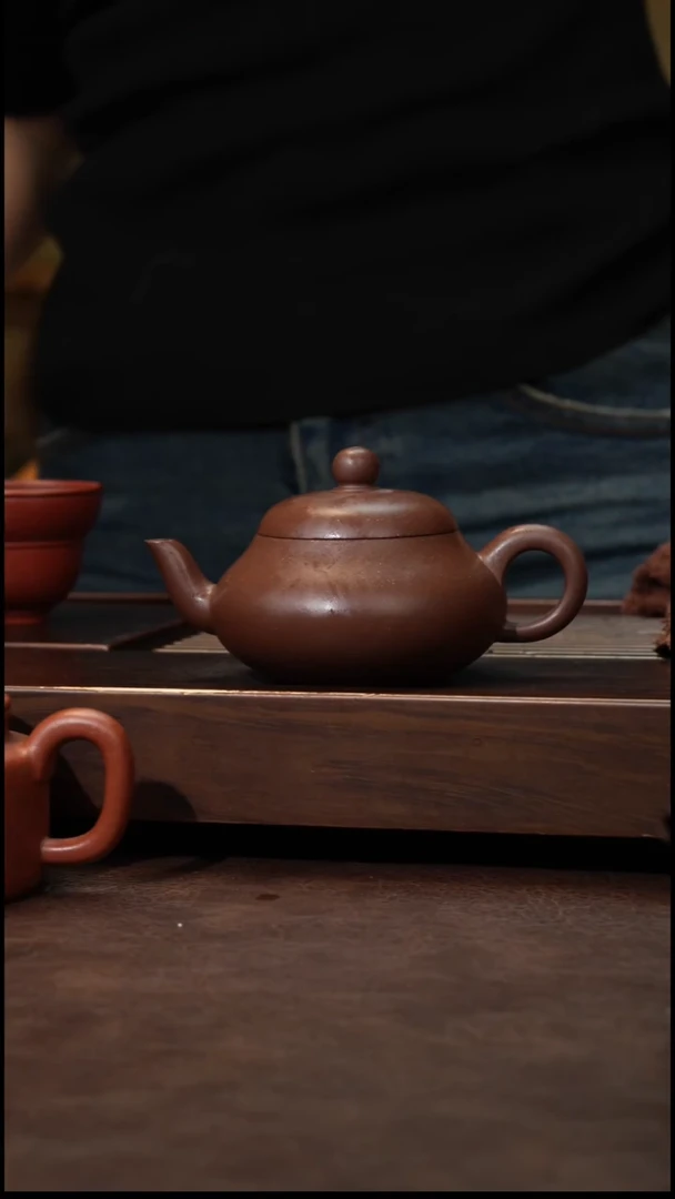 茶壶紫砂紫泥梨形壶特价全手