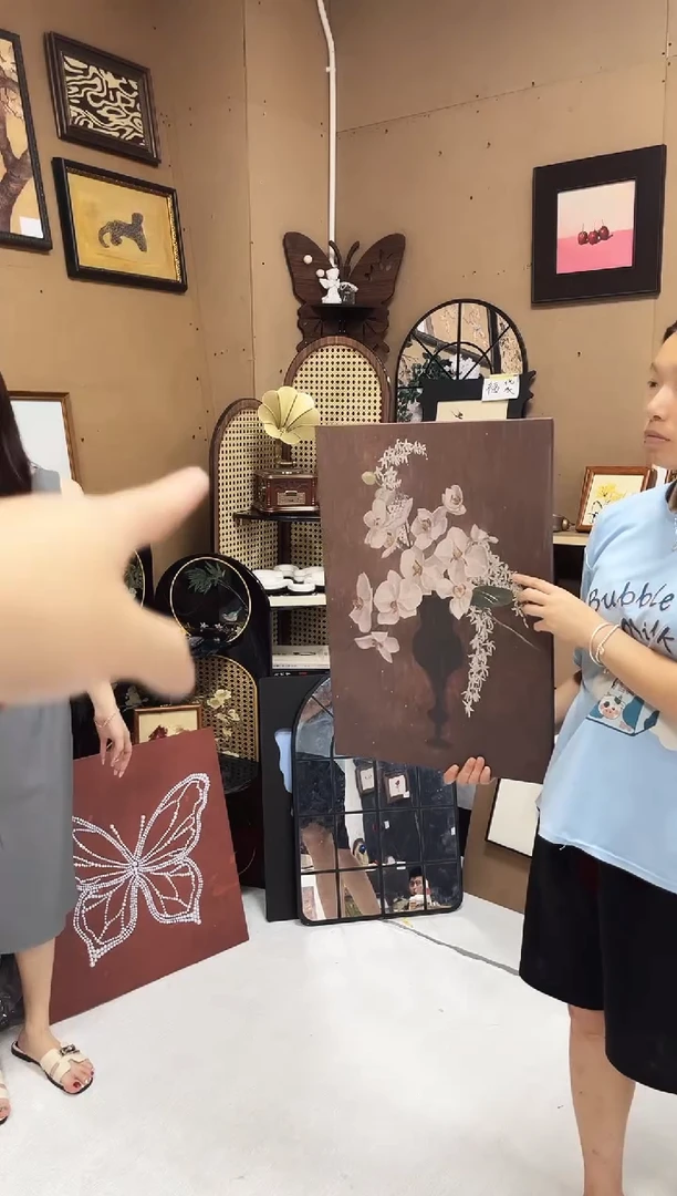 竖款中古兰花  40*60