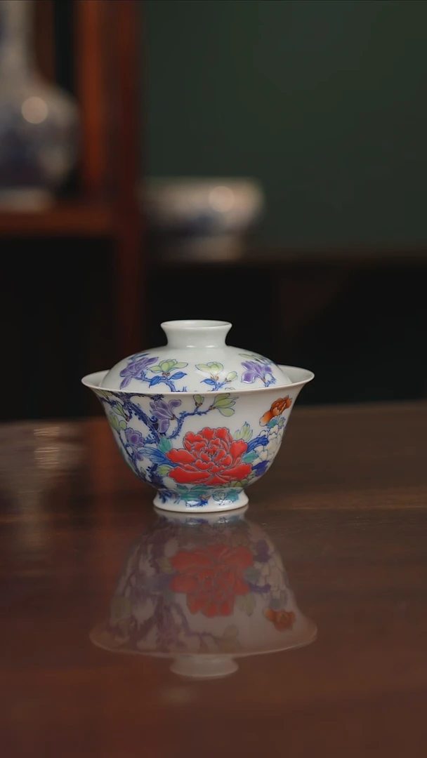 空山明月新派斗彩