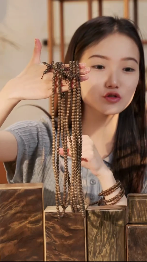 木0.6*108金丝楠多圈手串