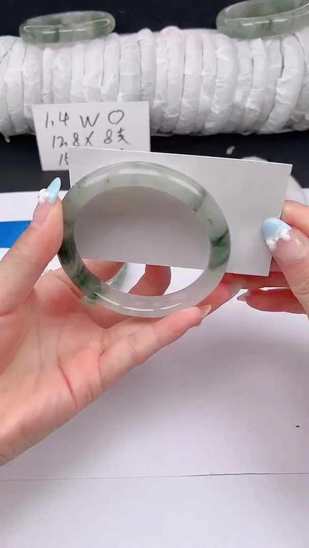 石英质玉手镯未镶嵌189-60/61