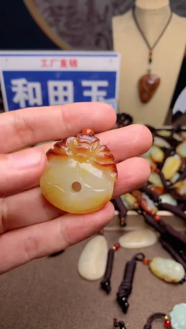 【闪购商品】和田玉颈饰未镶嵌1