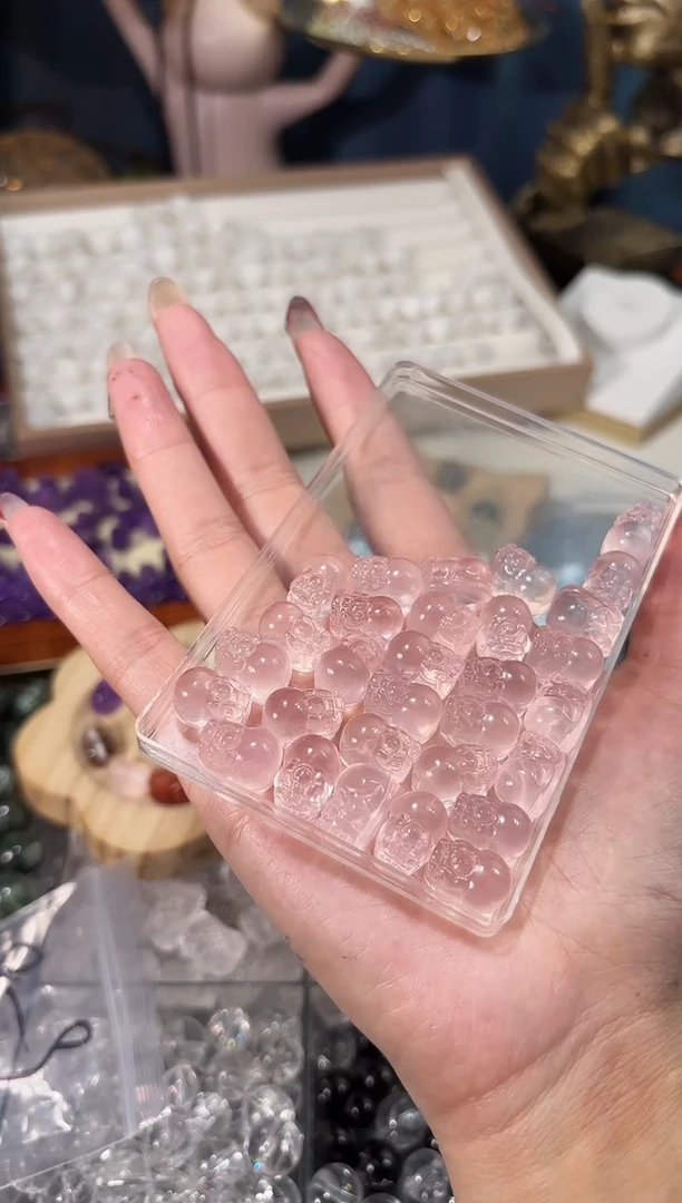 【闪购商品】水晶手链未镶嵌粉水晶貔貅约卡9~10单个通孔