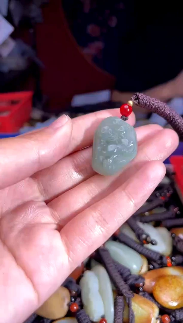 和田玉未镶嵌挂件1