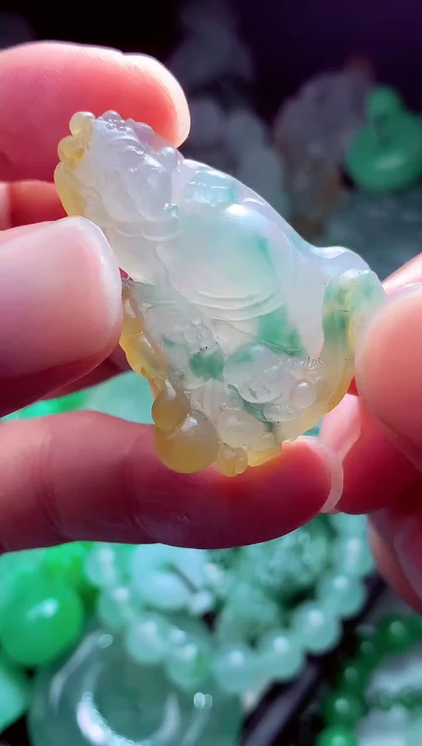 未镶嵌定制翡翠好**梦翡翠毛货定制