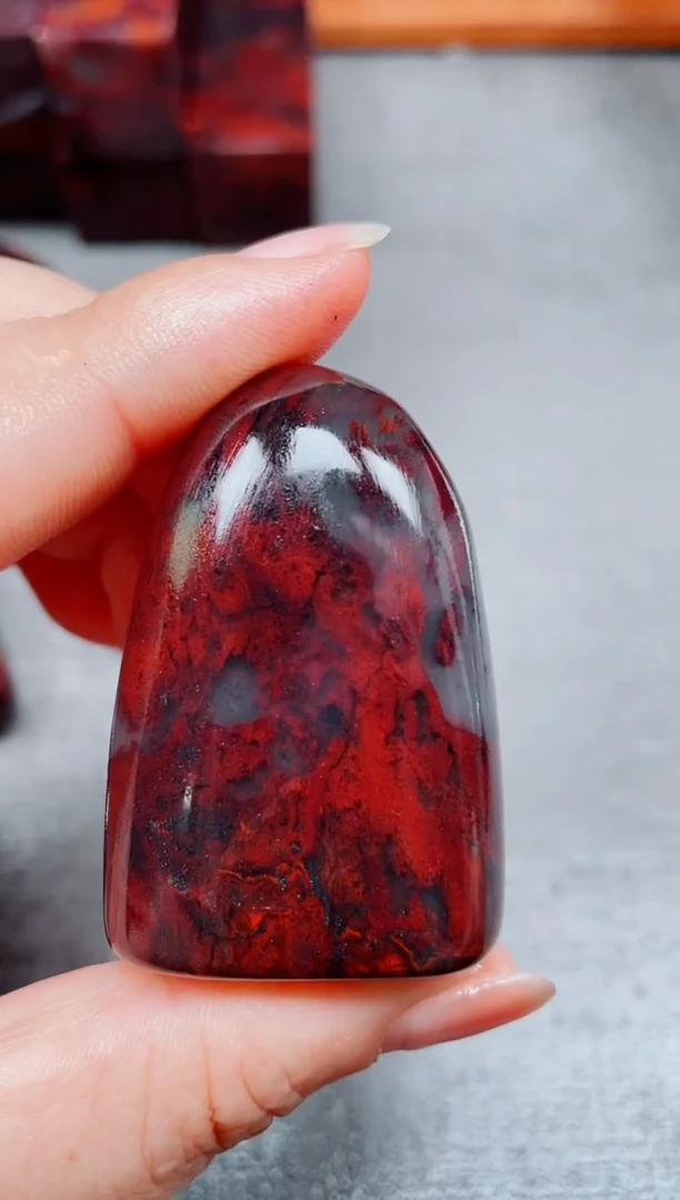 玉桂林鸡血玉素章--1