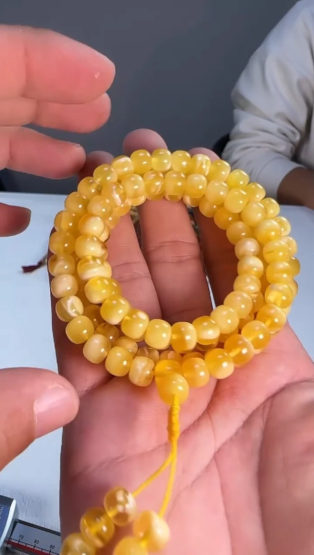 手链琥珀未镶嵌金绞白7.8尺寸