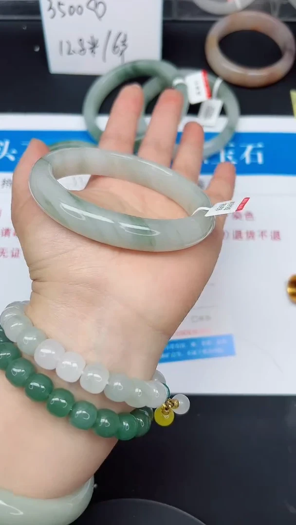 未镶嵌手镯石英质玉60-64/65