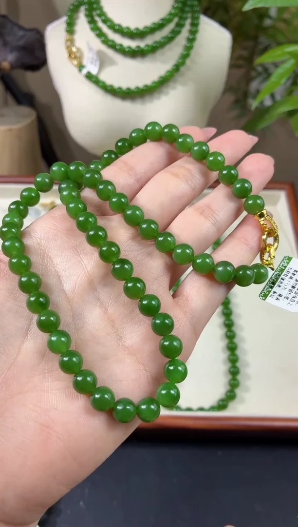 颈饰未镶嵌和田玉（碧玉）8阳绿无矿锁骨链