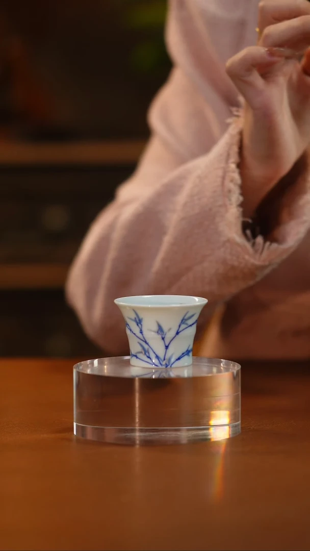 青花描银竹子竹节杯