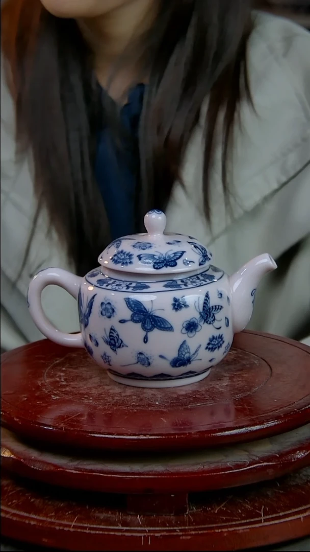 摆件陶景德镇陶瓷摆件稀土蝶恋花壶