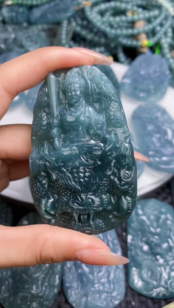 【闪购商品】翡翠颈饰未镶嵌