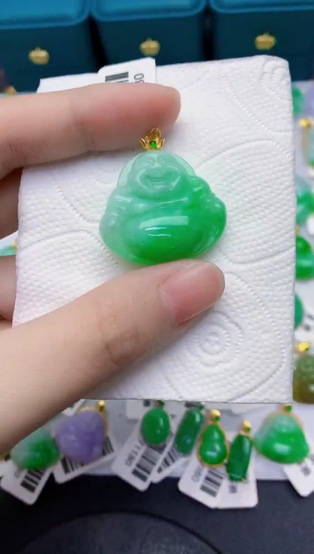颈饰18K金镶嵌翡翠天然翡翠缅甸A货