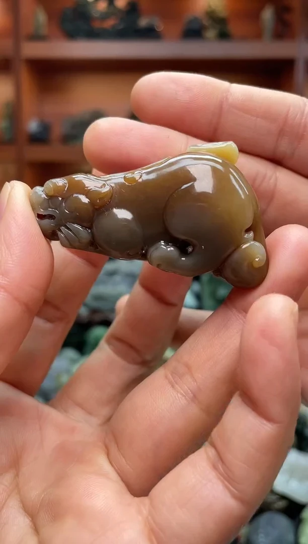 未镶嵌和田玉把件1