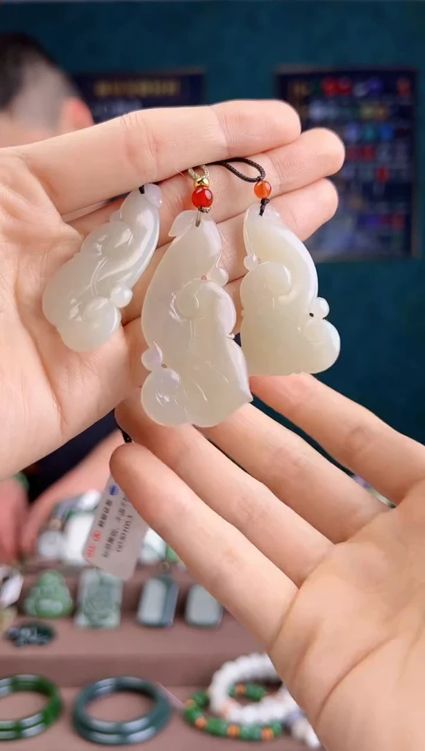 【闪购商品】和田玉颈饰未镶嵌 ZZ 拍一发一 多样性发货