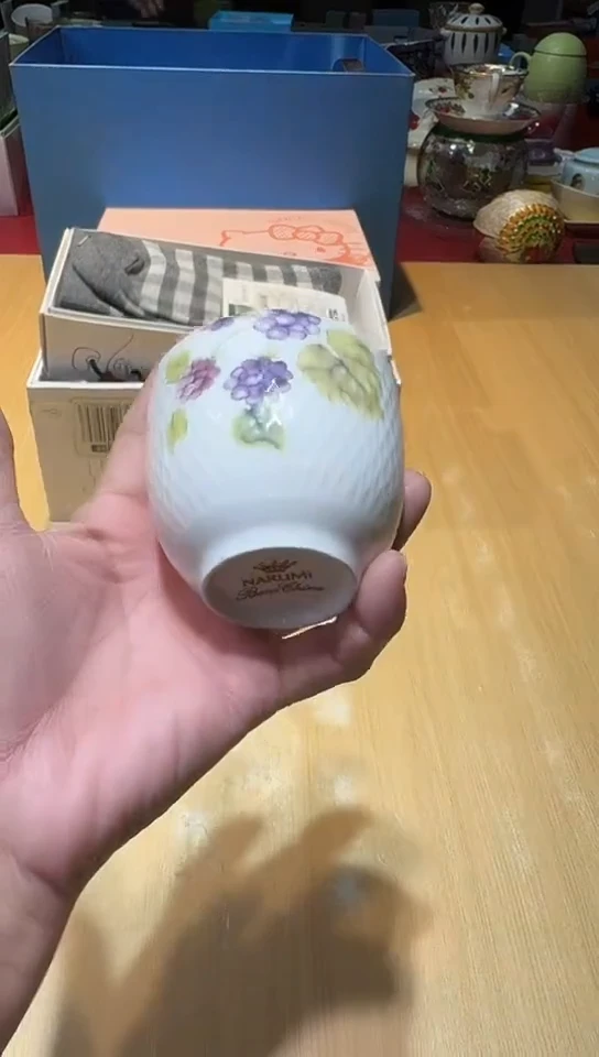 瓷片生活的本意是开心阿@@1